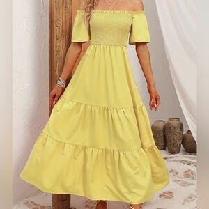 Off the shoulder short sleeve maxi dress ankle length summery and flowy XL / 12